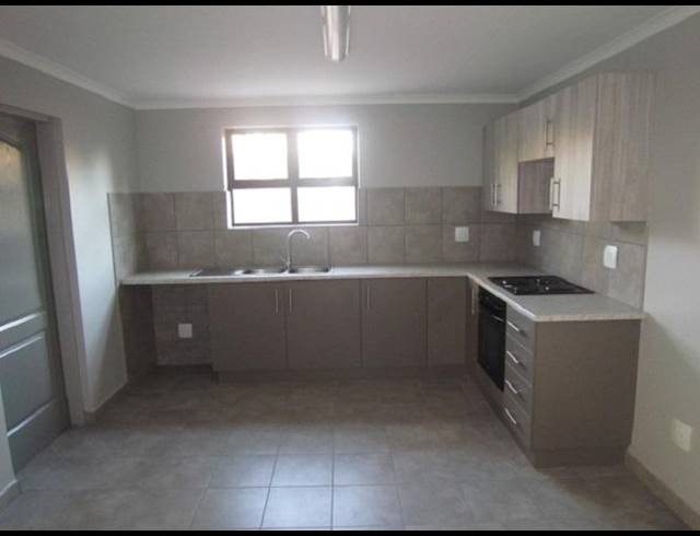 2 BEDROOM PROPERTY TO RENT IN SUNNYSIDE